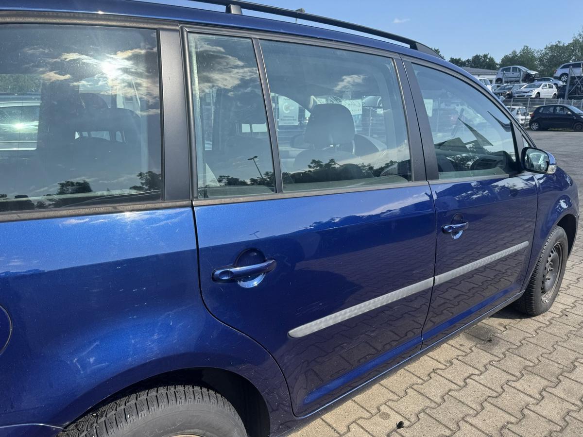 VW Touran 1T original T&uuml;r hinten rechts LD5Q Shadow Blue Metallic Rohbau Bj.2009